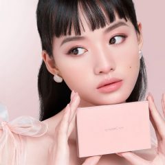 CARSLAN 10 Color Matte Shimmer Eyeshadow Palette, Highly Pigmented Nude Eye Shadow Makeup Palette with Warm Neutrals