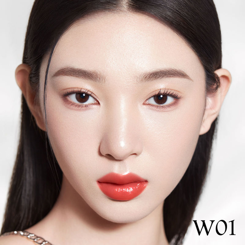 CARSLAN Flood Kissed Lipstick, Hydrating Lip Color Makeup, Natural Lip Gloss Finish with Hyaluronic Acid Formula, Shiny, Smooth